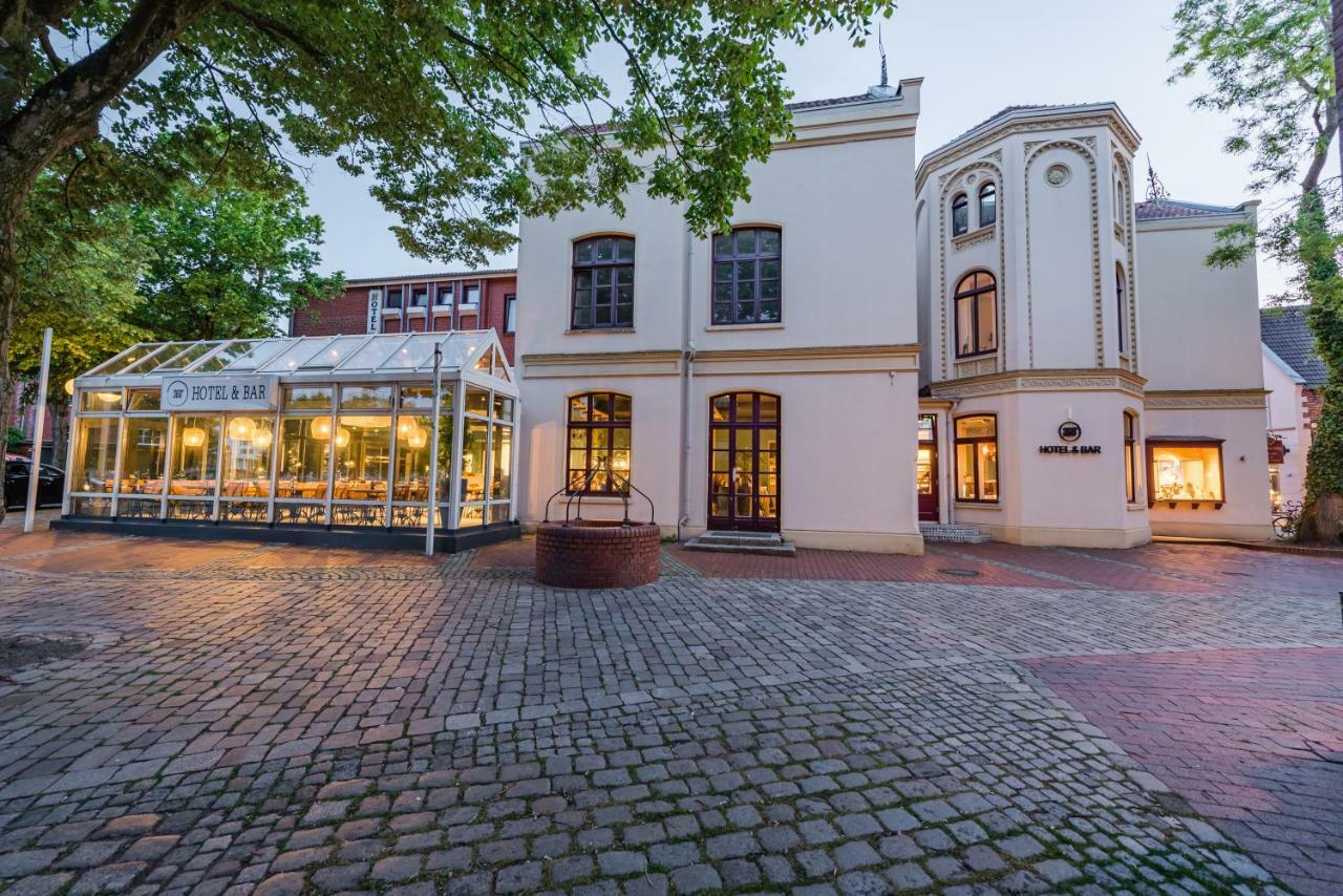 360 Grad Hotel & Bar Leer Bagian luar foto